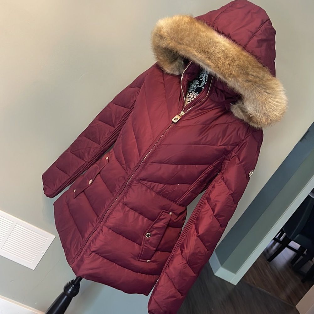 Michael Kors
FauxโFur-TrimโHooded Parka